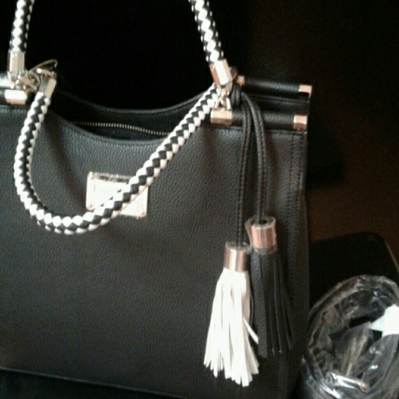 Handbag - Picture 3 of 3